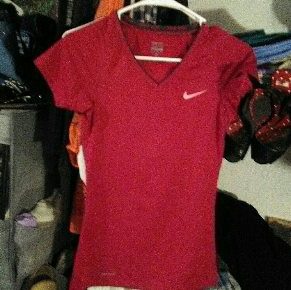 Nike pro